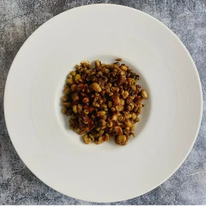 SALTEADO de habas y GUISANTES con setas